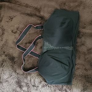 Underwire Sports Bra 38D